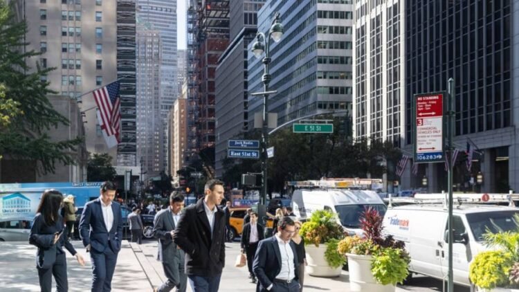 World regulators suggest exit charges for property funds