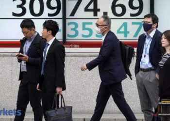 asian shares: Asian shares rally after China pledges financial help steps