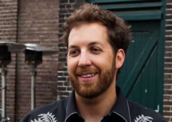 Who Is Shark Tank Visitor Chris Sacca?