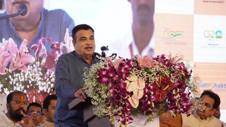 Nitin Gadkari plans to place an finish to sirens on VIP automobiles, basuri could exchange sound of horns