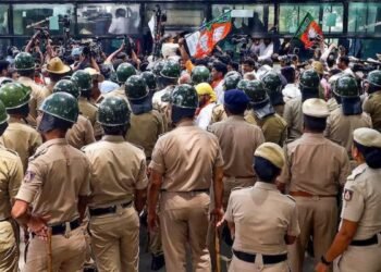 Cauvery dispute: Karnataka bandh on Friday; examine what’s open, what’s closed