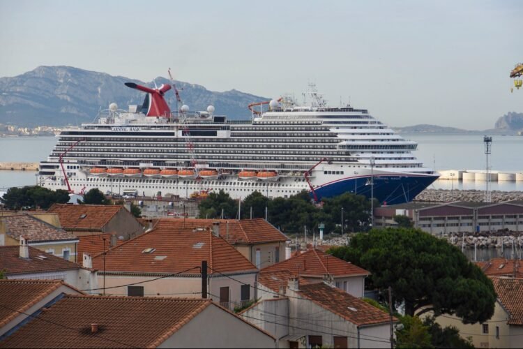 Carnival Cruise Ship Passenger Assault Investigated By FBI