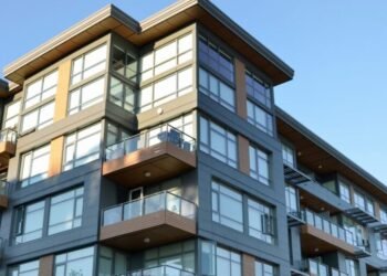 Leveling the Enjoying Subject within the Wild West of Business Actual Property Pricing
