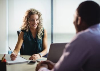 8 Worker Engagement Metrics Leaders Ought to Observe