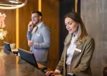 Park Inns & Resorts: Issues Are Wanting Up (NYSE:PK)