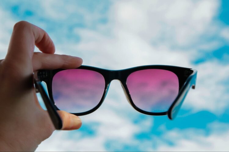 4 Entrepreneurial Classes We Realized from Oakley Sun shades Founder