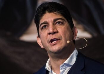 Vodacom studies income progress spurred by Egypt acquisition