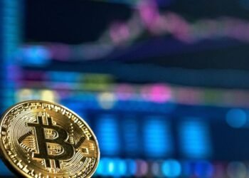 What is the Distinction Between Bitcoin​ Spot and Futures ETFs?