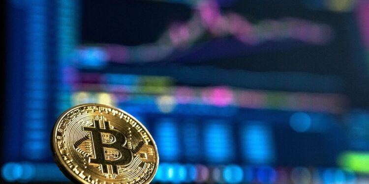 What is the Distinction Between Bitcoin​ Spot and Futures ETFs?