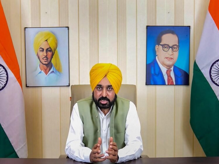 Kejriwal, CM Mann launch scheme in Punjab to ship companies at doorstep