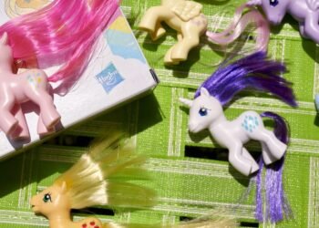 Hasbro slashes 1,100 jobs blaming low holiday-season gross sales
