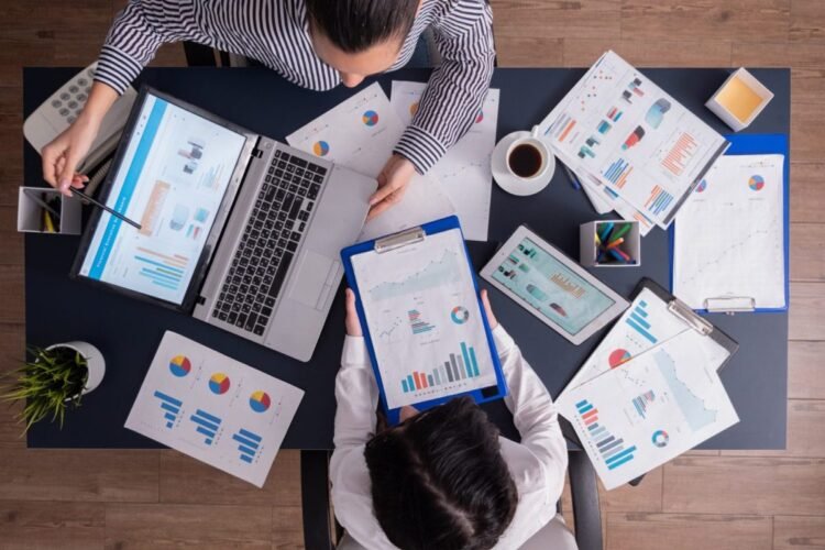 Micro Advertising vs Area of interest Advertising: Understanding the Distinction Between the Two Methods