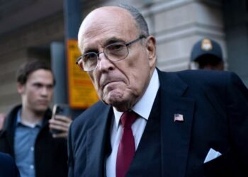 Trump lawyer Rudy Giuliani raises lower than $1 million in authorized protection fund