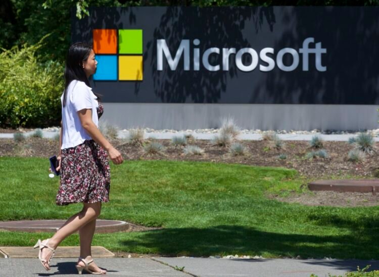 Analysts see software program heavyweight making large AI strikes