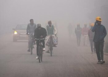Delhi information 6.7 deg C minimal temperature, dense fog in some areas