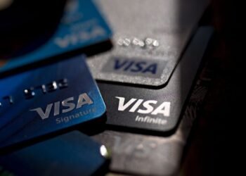 Promoting rented garments results in fees in $750 000 fraud scheme