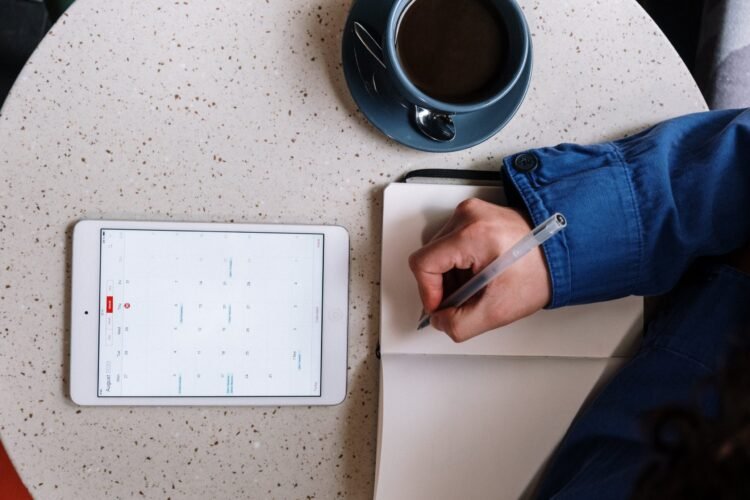 Make Staff Scheduling Quick and Simple