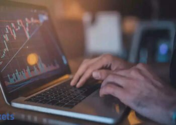 paytm shares: Scorching Shares: Brokerages view on Paytm, Solar Pharma, M&M Monetary and KEC Worldwide