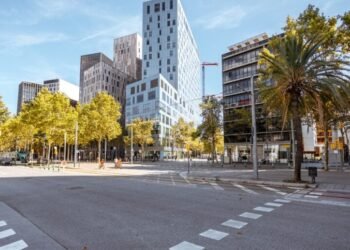 The Rise of “15-Minute Cities,” and if Buyers Ought to Money In