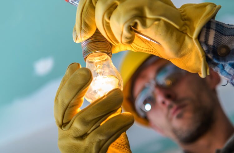 Do electricians want skilled indemnity insurance coverage?