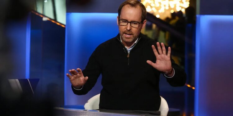 Hedge funder Mark Spitznagel says there’s ‘one thing immoral’ about America’s reliance on debt — and future generations ‘will bear the burden’
