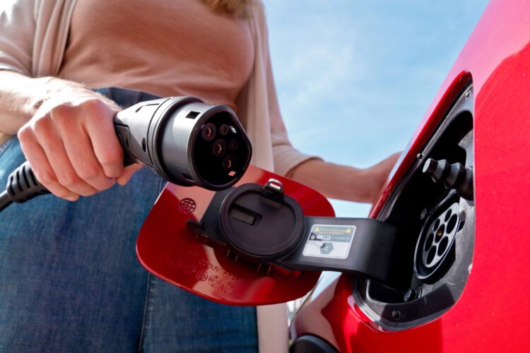 Electrical Automotive Reductions Improve as EV Gross sales Hunch in 2024