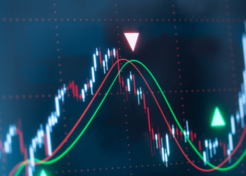 Technical Evaluation Revisited: Shifting Averages = Above Common Returns?