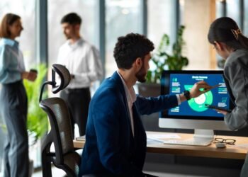 Tailor-made Software program Options: A Information to Selecting the Proper Match for Your Enterprise