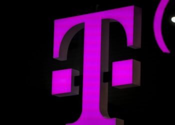 T-Cell will purchase virtually all of U.S Mobile in $4.4 billion deal