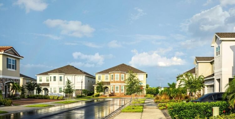 Florida Is the Good Lease-to-Personal Market—Ought to You Take Benefit?