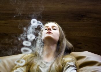 Unlawful vapes are flooding the market and the federal government is scrambling