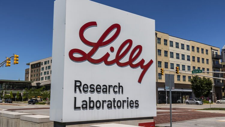 Eli Lilly Inventory Is Buying and selling At A Report Excessive Forward Of A Key FDA Assembly — Is LLY Inventory A Purchase?