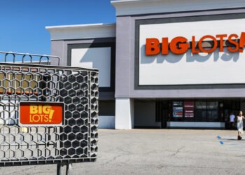 Chapter Watch: Low cost retailer points going concern warning