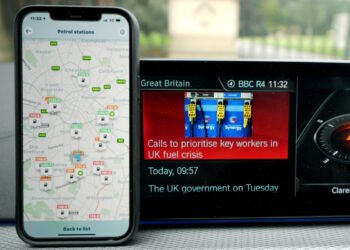 Waze co-founder fires workers for failing to cross a strict check