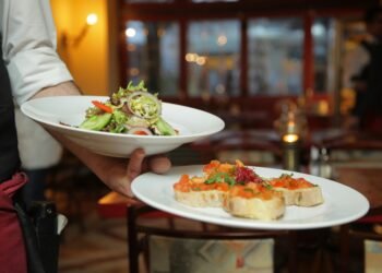 The whole lot you’ll want to learn about tip pooling legal guidelines
