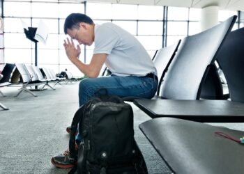 Japanese airways challenge insurance policies on buyer harrassment and abuse