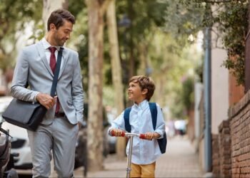 Practically 50% of Dad and mom Have Began Aspect Hustles: Survey