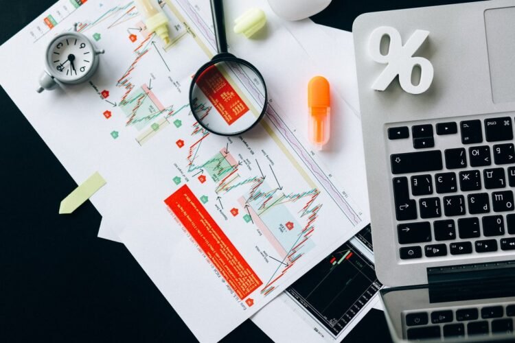 Evaluating Elevance Well being: Insights From 15 Monetary Analysts – Elevance Well being (NYSE:ELV)