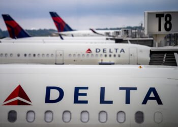 Essentially the most on-time (& most delayed) airways in 2024