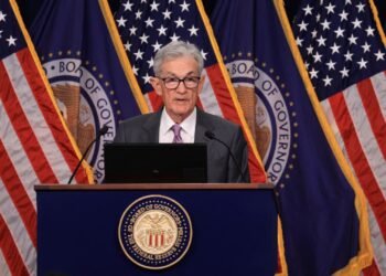 The Fed forecasts decreasing charges by one other half level earlier than the yr is out