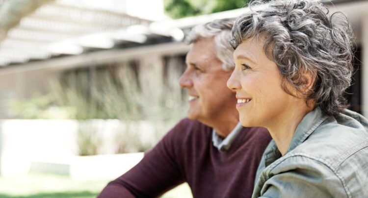 Here is the Common Month-to-month Social Safety Test As we speak — and What Your Retirement Would possibly Look Like if It is Your Solely Earnings