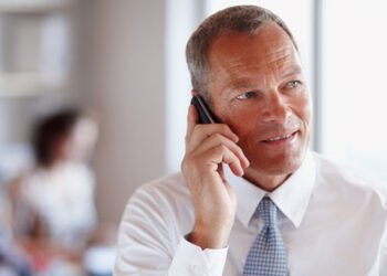 6 Telephone Greetings for Enterprise That Enhance Buyer Interplay