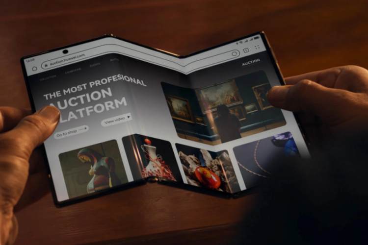 Huawei’s $2,800 Tri-Fold Mate XT Sparks Frustration As Restricted Inventory Fails To Meet Demand – Apple (NASDAQ:AAPL)