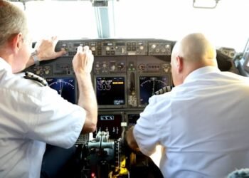 El Al pilots, executives raking in enormous bonuses
