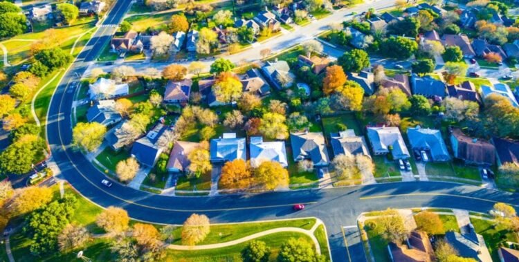 8 Causes Suburban Housing Ought to Be Your Go-To Funding