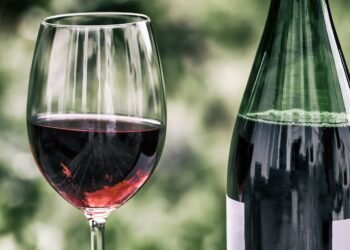 Get pleasure from Your Cash: Investing in Nice Wine and Whiskey