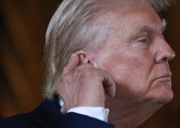 Donald Trump has advisors who ‘love’ Putin whispering ‘quite a lot of absolute nonsense’ into his ear, warns Boris Johnson