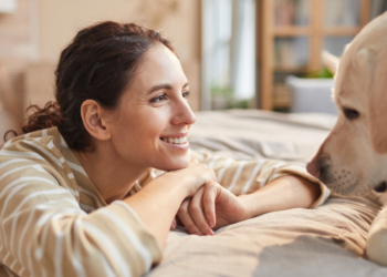 When you’ve got a gentle spot for canine, you most likely show these 8 traits (says a psychologist)