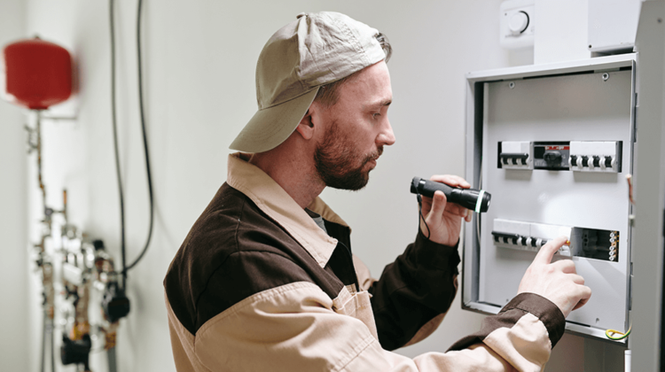 The place to Discover Electrician Enterprise Insurance coverage