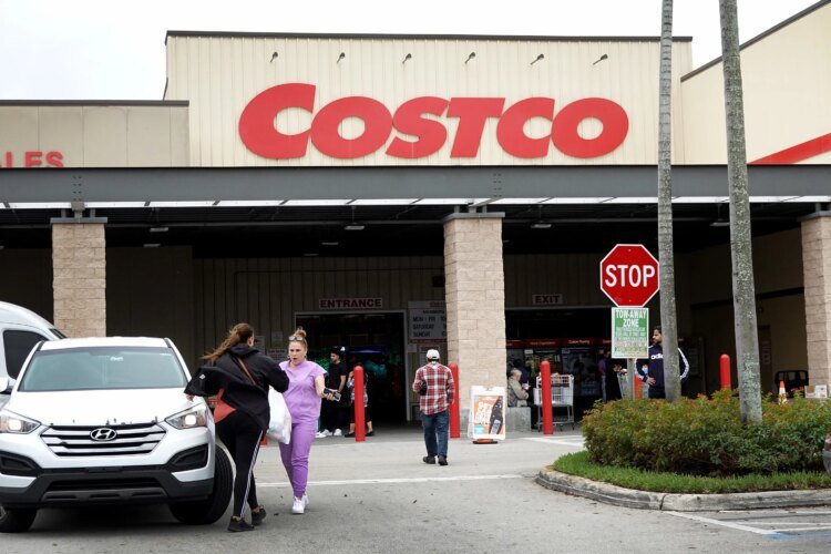 Costco Proceed To Promote Out of Gold Bars